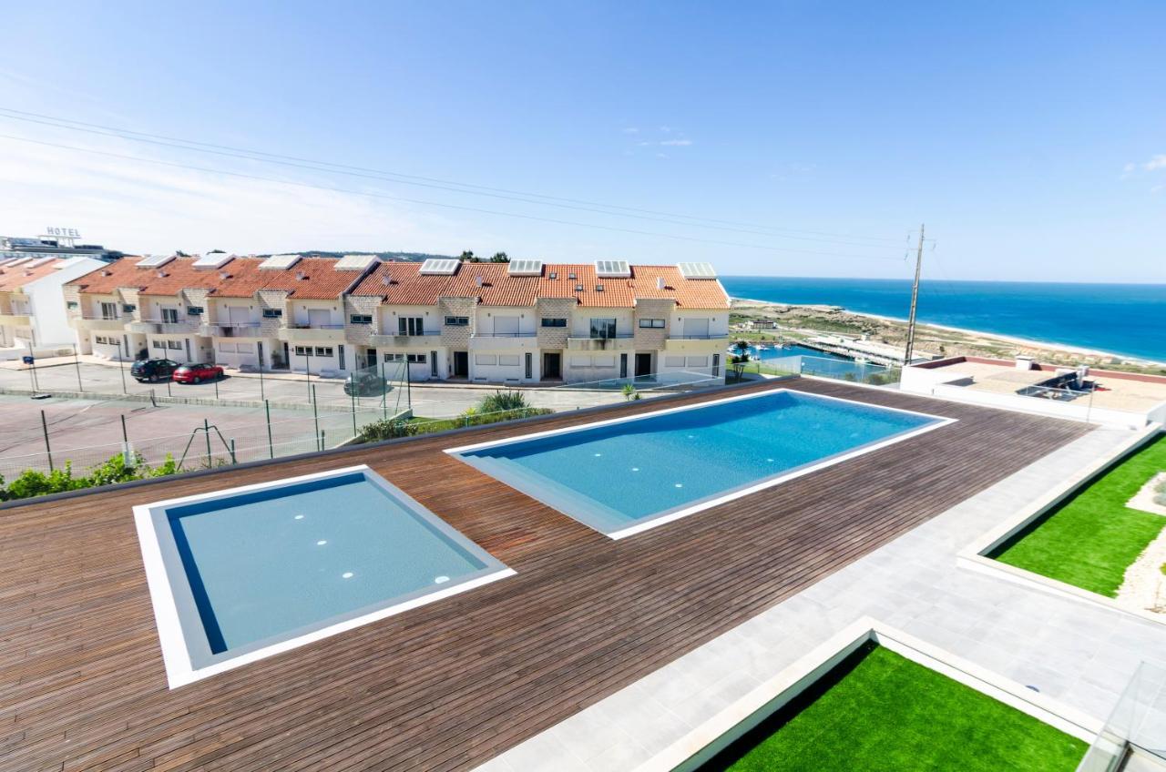Ocean Views - New Private Condominium With Pool & Sea Views Nazaré Zewnętrze zdjęcie